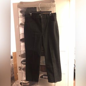 MUST GO - Express Pintucked Straight Jeans